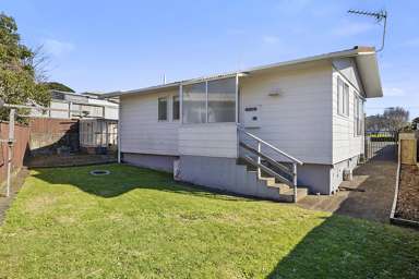 2/47 South Road_4