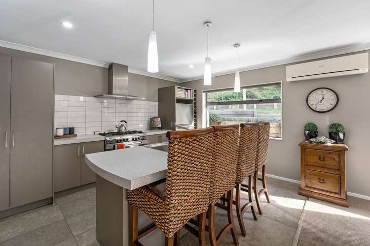 14 Leanne Way Waikanae Beach_6