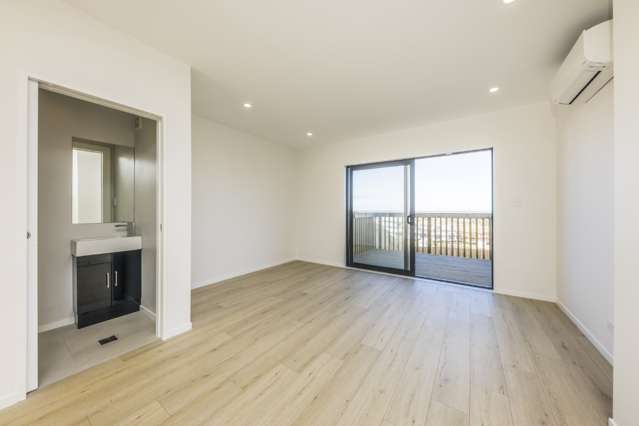 23 Crestview Rise 10938_4