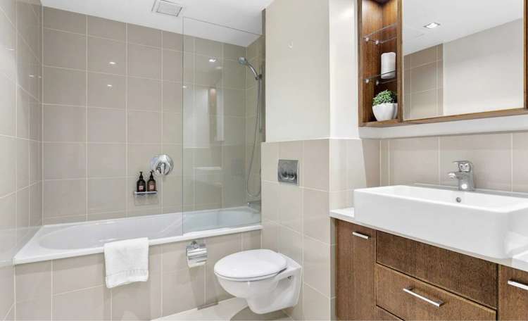 1a/28 Market Place Auckland Central_17