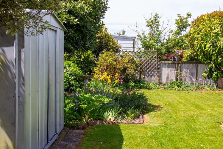 3 Lowes Place Solway_17