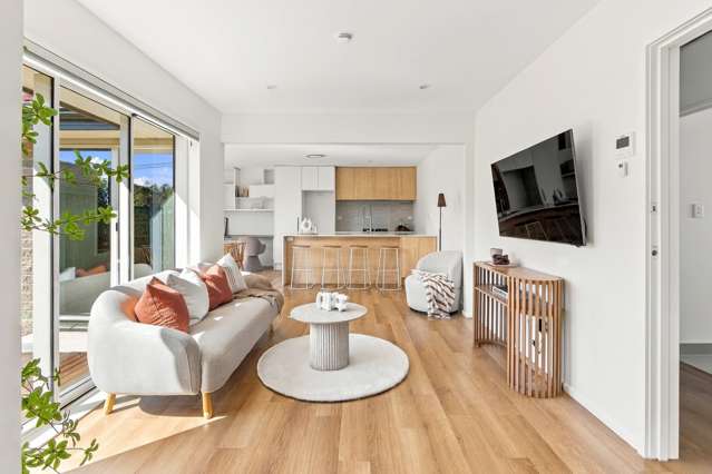 1/33 Trafford Street Harewood_2