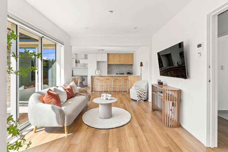 1/33 Trafford Street Harewood_2