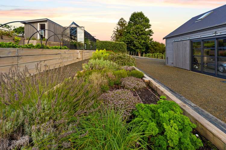 79 Sharp Road Matakana_36