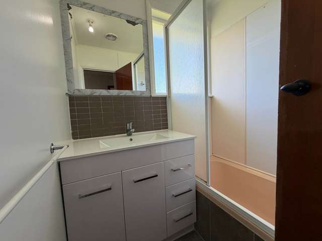 16 Lynton Road Mt Wellington_3