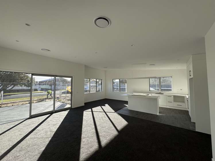 67 Robertson Street_0