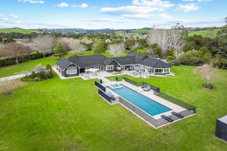 73 Oak River Drive Matakana_21