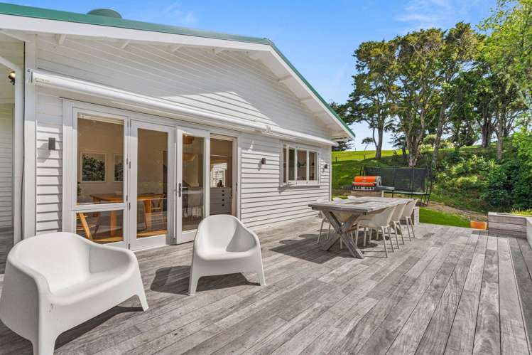 221 Mountain Road Maungaturoto_31