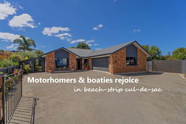 SUNNY - MODERN - BRICK - BEACHY - BOATIE... YOU!