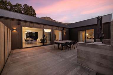 4 and 4A Marsden Place_2