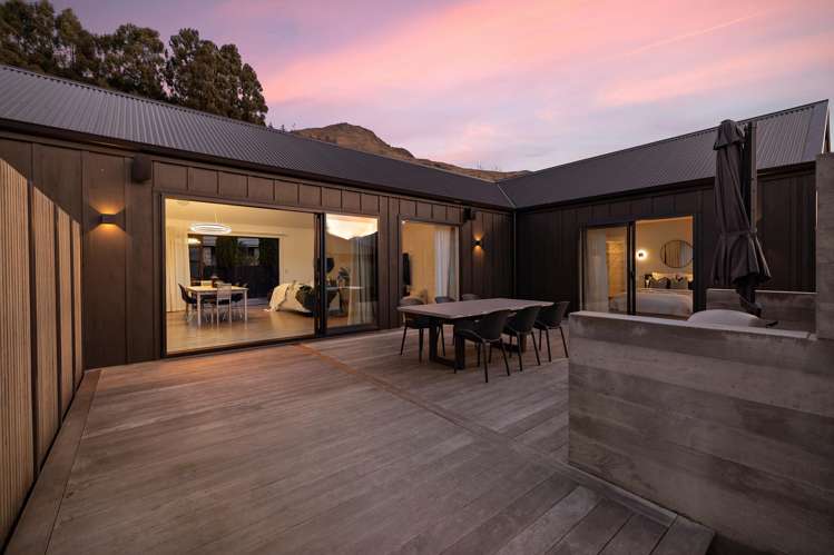 4 and 4A Marsden Place Lower Shotover_2