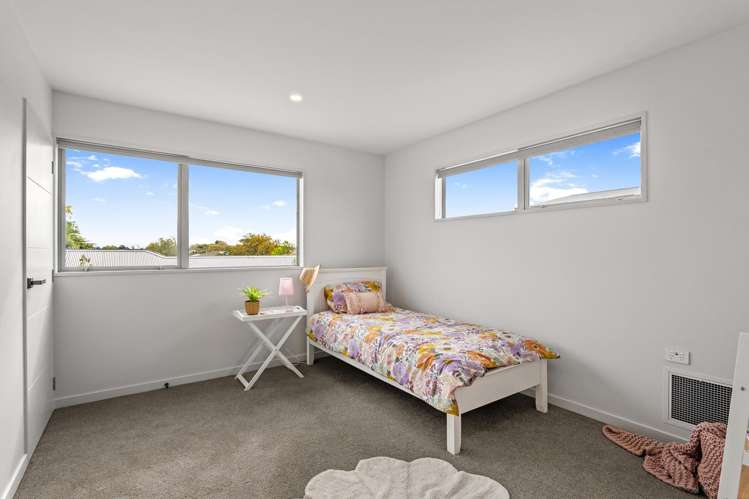 27 Kakapo Lane Redwood_12