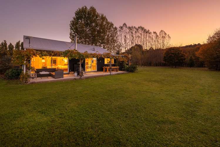 161 E and H Rowes Road Hunterville_14