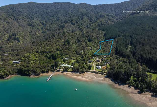 1.4ha Coastal Escape in the Marlborough Sounds