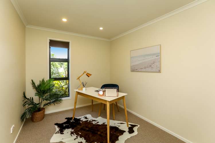 1185f South Road Oakura_16