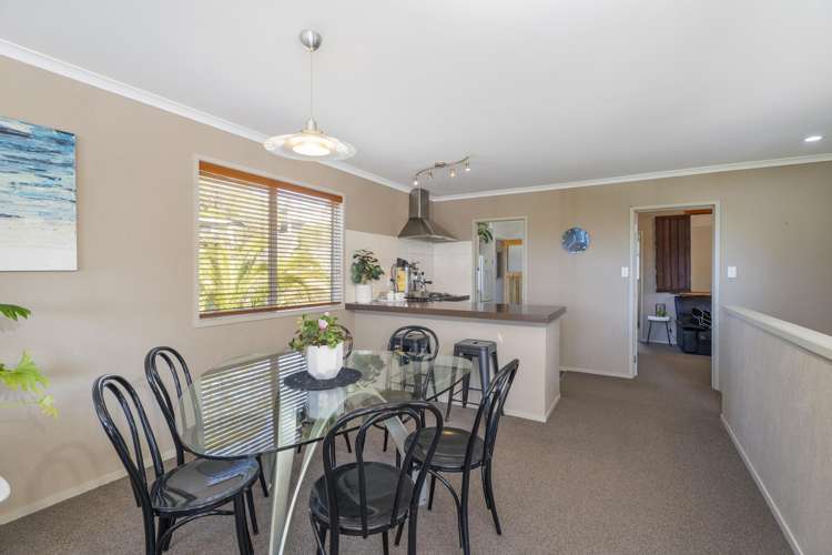 53 Windsor Drive Tairua_14