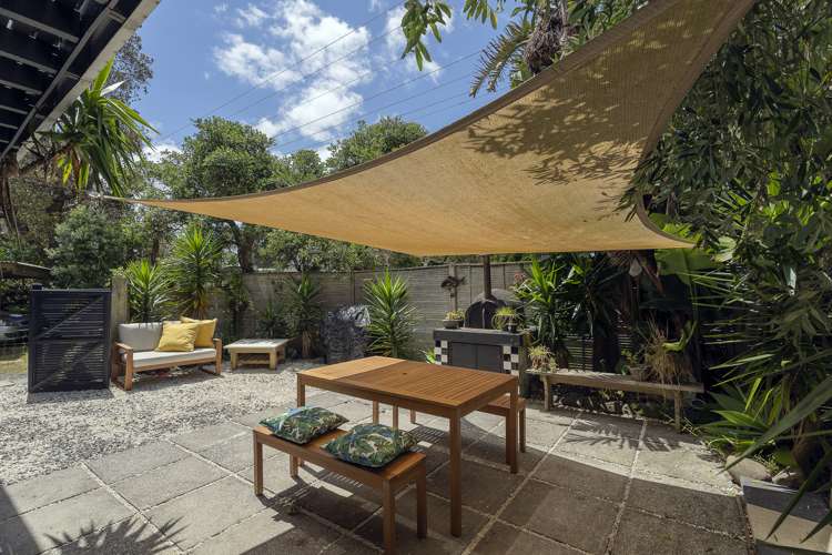 211 Mangakahia Drive Whangapoua_37