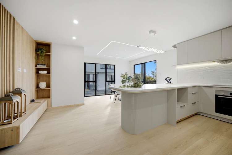 Lot 1-5/10 Tusac Place Totara Vale_13