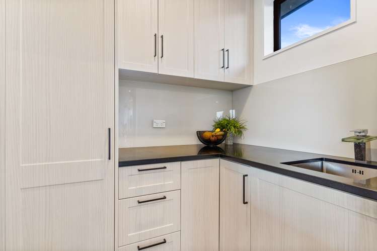 71 Seventh View Avenue Beachlands_7