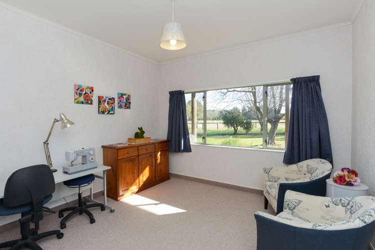 11 Equestrian Lane Bridge Pa_15