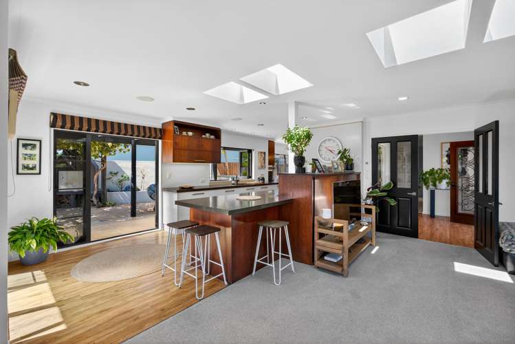 17 Ashdonleigh Grove Stoke_10