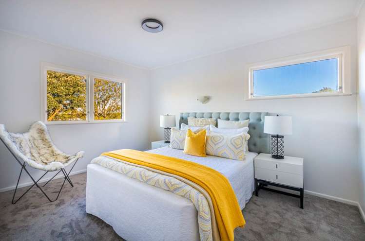 8 Hubert Henderson Place Remuera_14