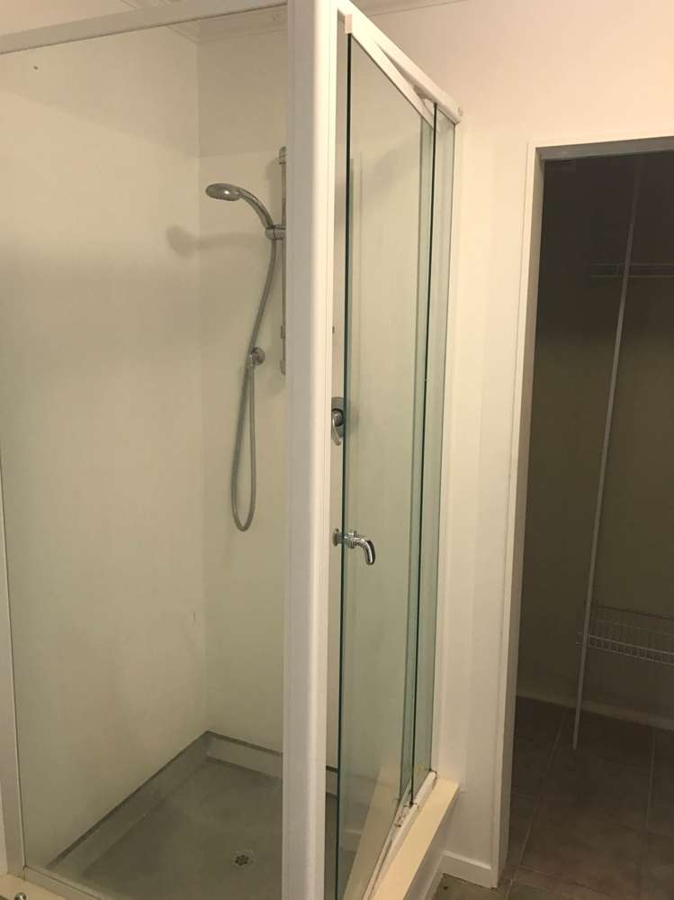 32 Lochend Place Highland Park_20