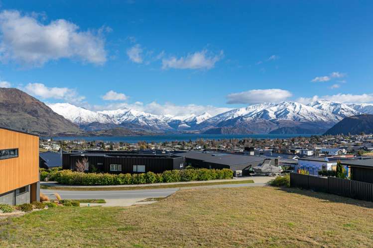 15 The Heights Avenue Wanaka_2