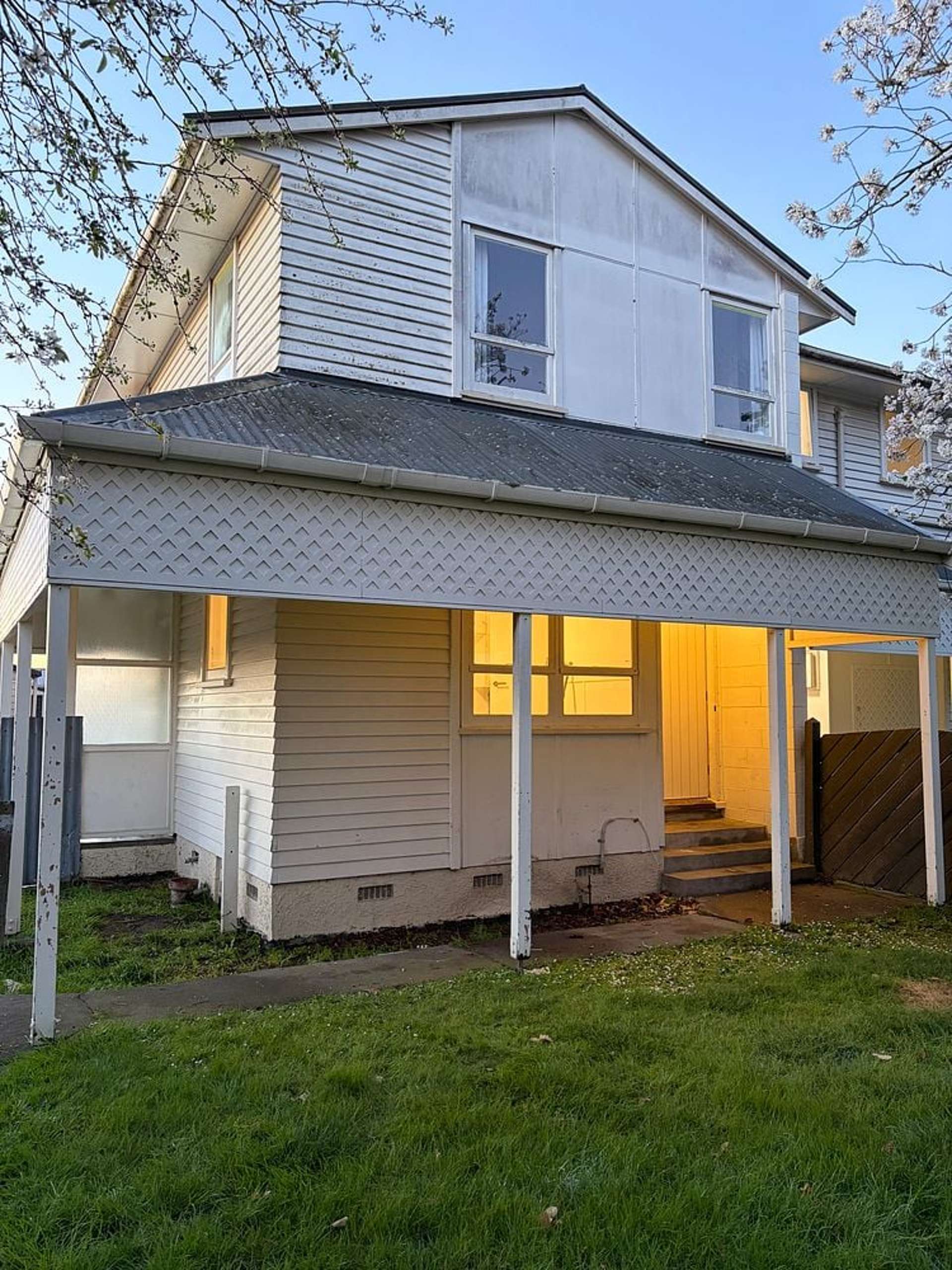 806 Takapu Place Camberley_0