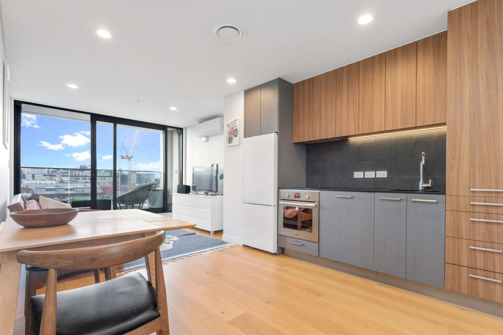 401/1 Cobden Street City Centre_0