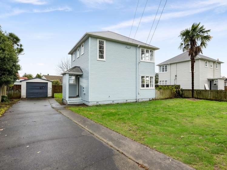 11 Old Farm Road_0