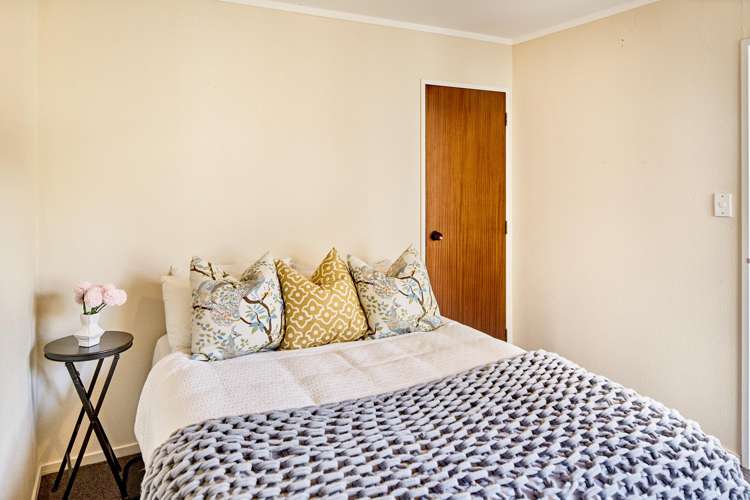 34a Colchester Crescent Newlands_7