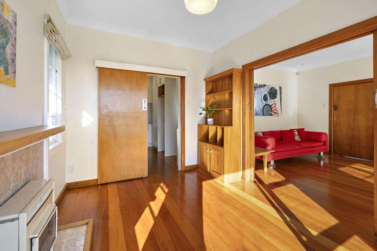 197 Tukapa Street_3