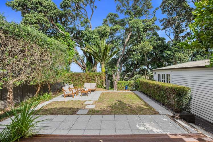 71 Ngataringa Road Devonport_22