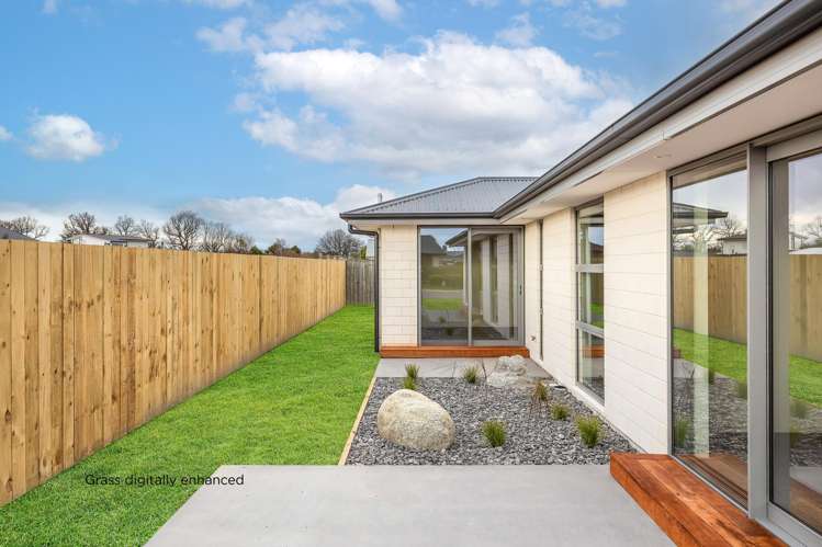 27 Grey View Grove Rangiora_11