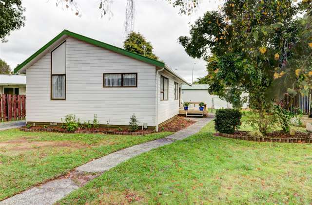 6 Frost Place Pukete_1