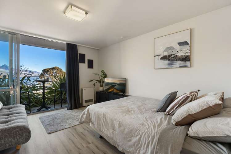 102/4 Lake Avenue Frankton_2