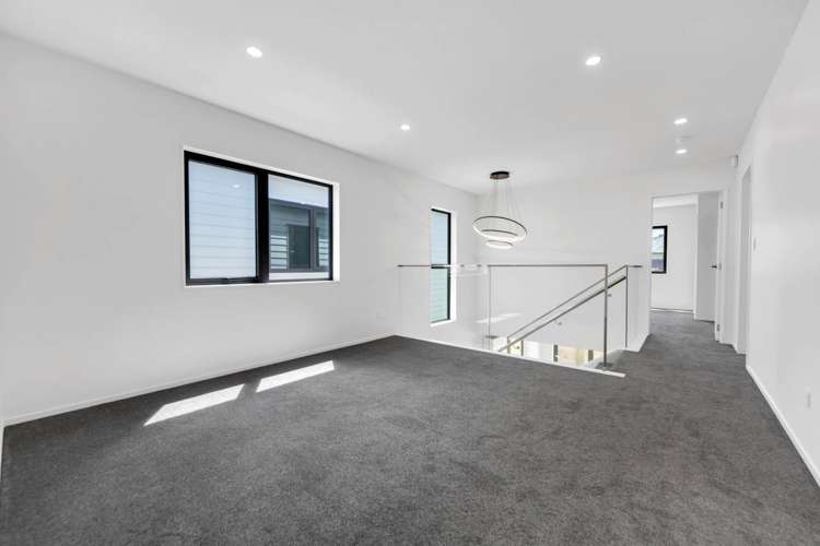 2/7 Edgar Pearce Place Howick_10