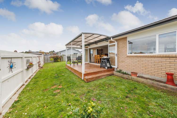 10 Wescombe Grove Feilding_18