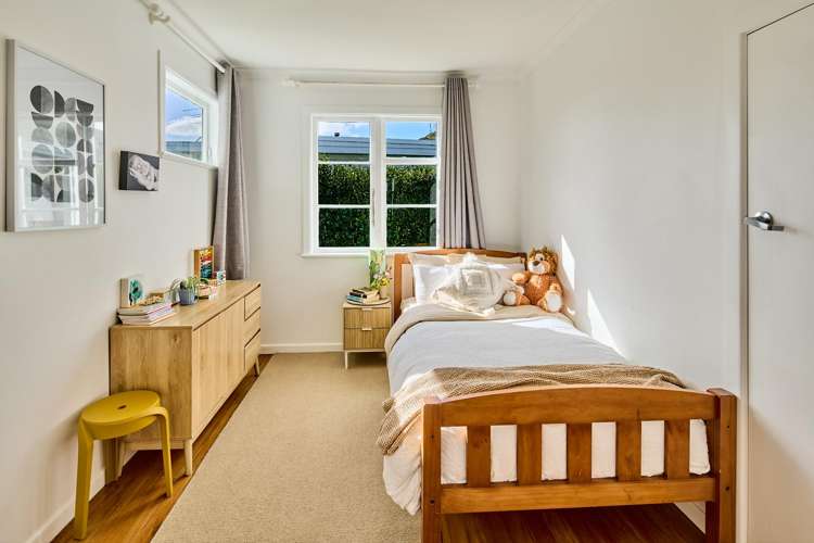 41 Raroa Terrace Tawa_9