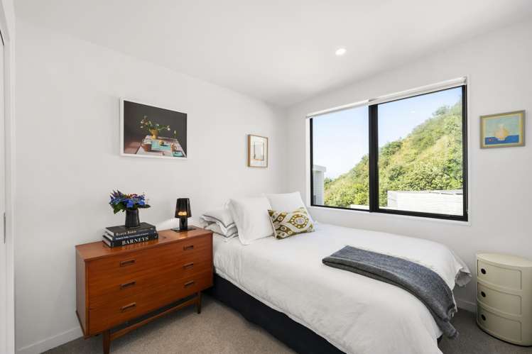 5/52 High Street Island Bay_11