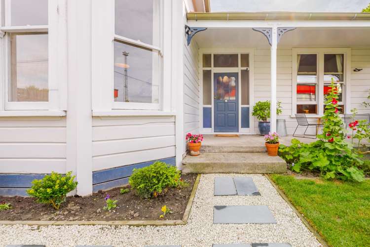 305 Frederick Street West Mahora_17