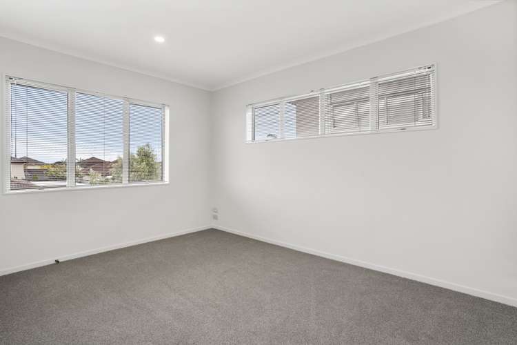 115 Baverstock Road Flat Bush_12