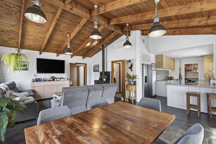 438 Alfred Road Egmont Village_5