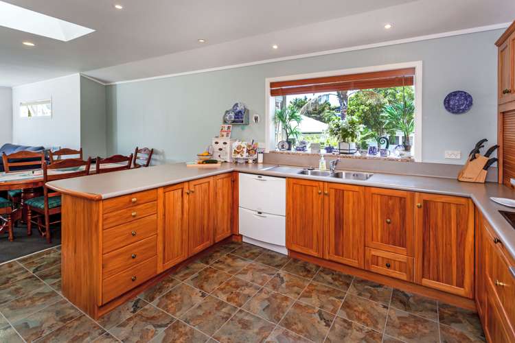 213 Tony Avenue Thames_8