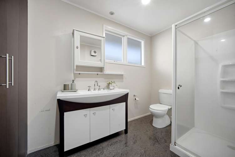15 Nor'east Drive Northcross_13
