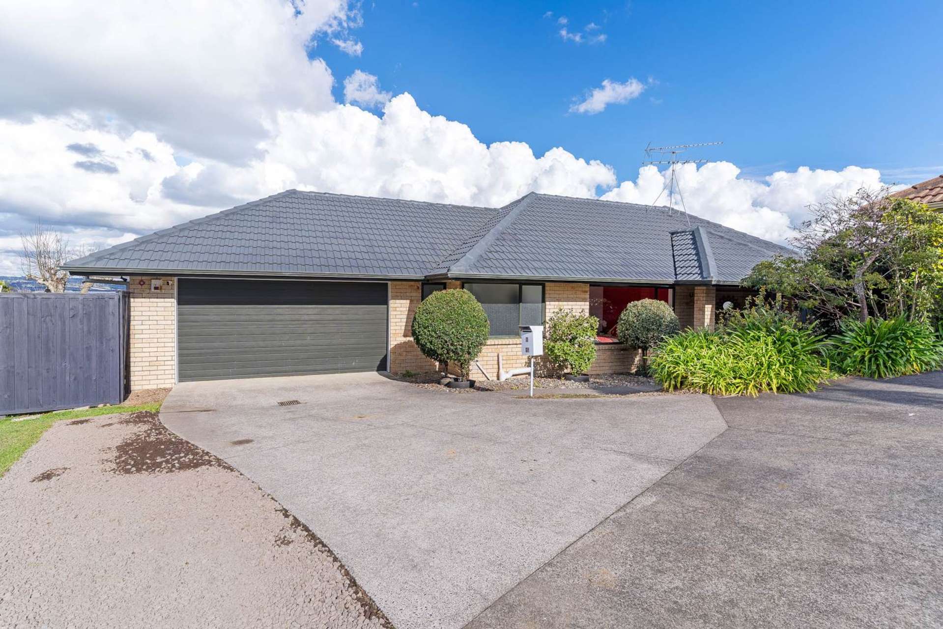 2/21 Stratford Road Manurewa_0