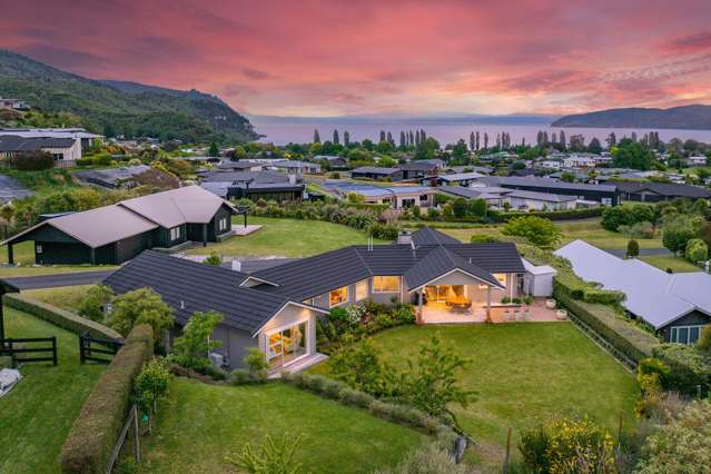 Inspiring Lake Views