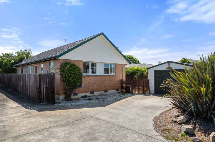 23 James Drive Woodend_20