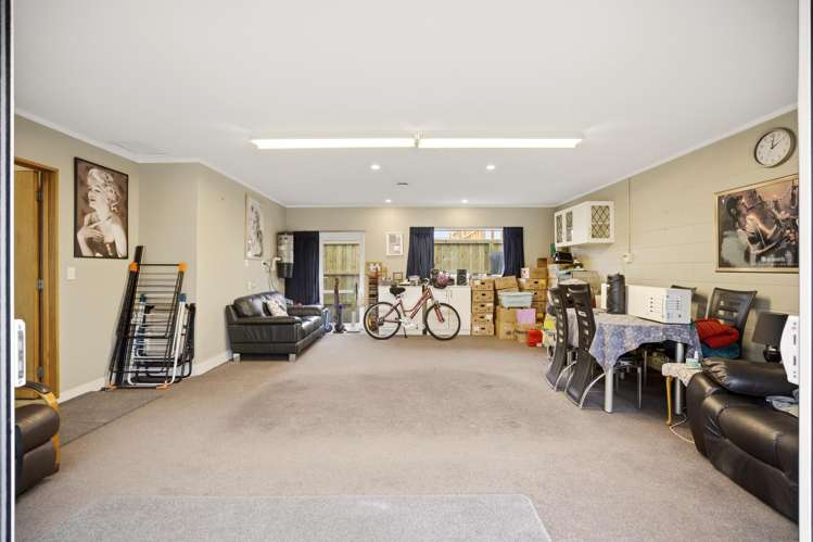 2/122 Harewood Road Papanui_16